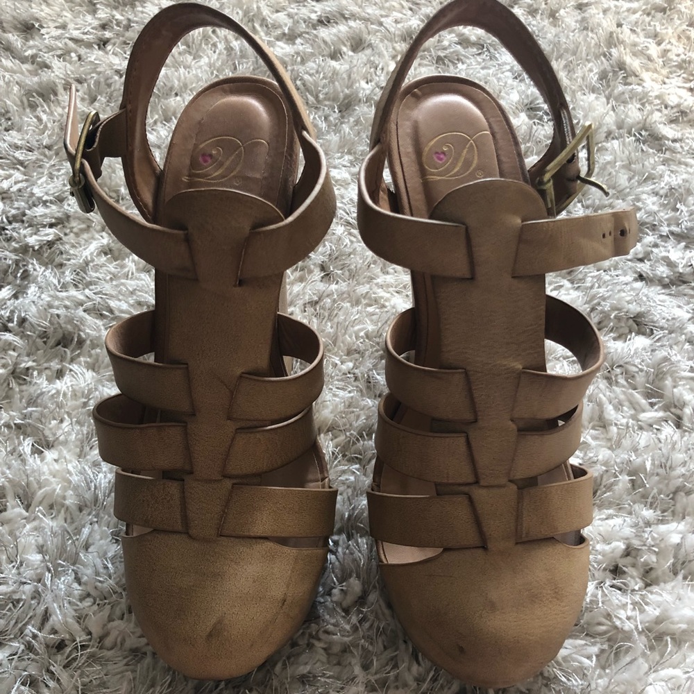 D wedges